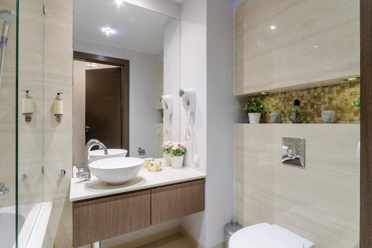 Luxury Apartments In Platinum Tower Varšava Exteriér fotografie