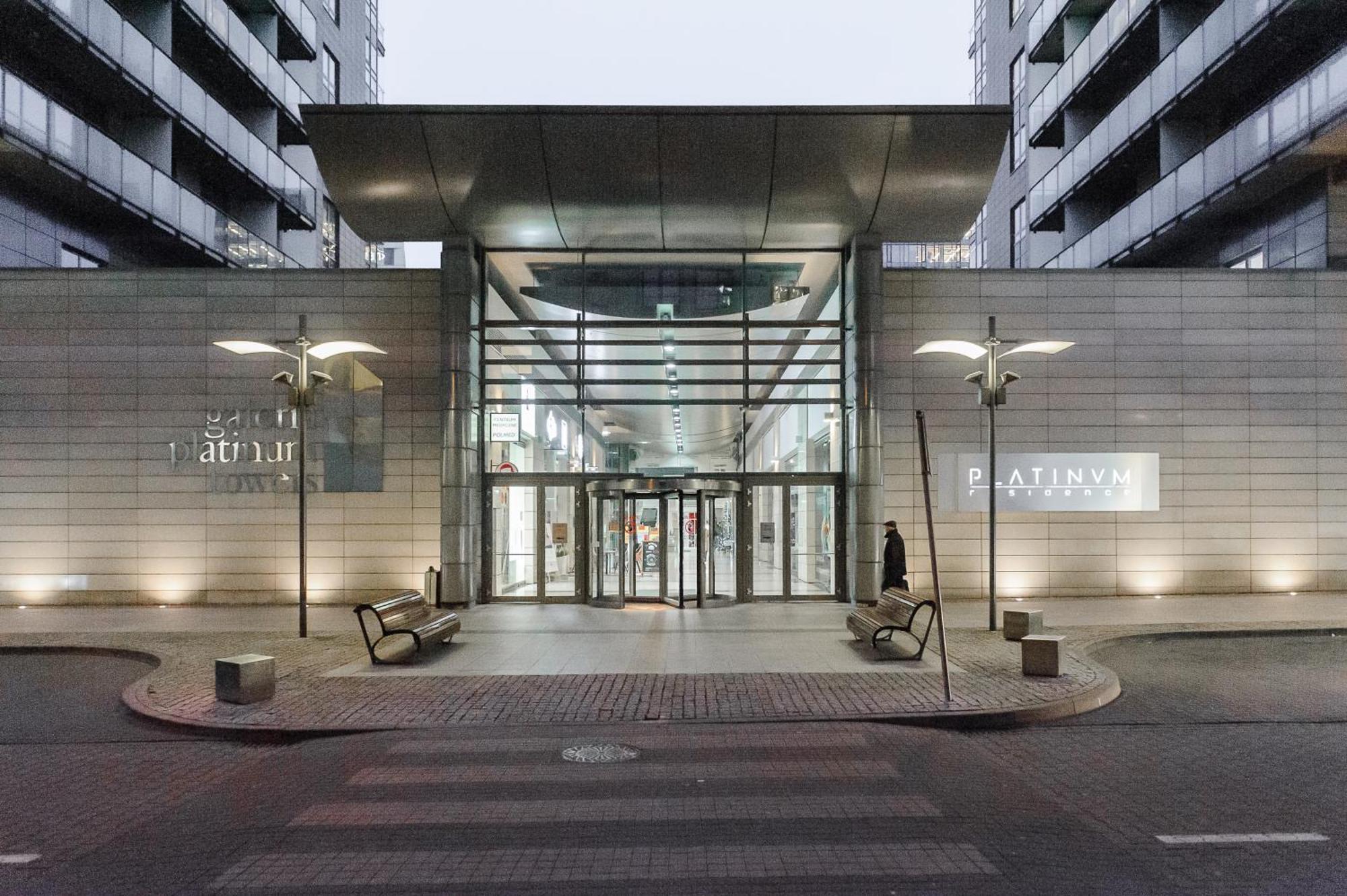 Luxury Apartments In Platinum Tower Varšava Exteriér fotografie
